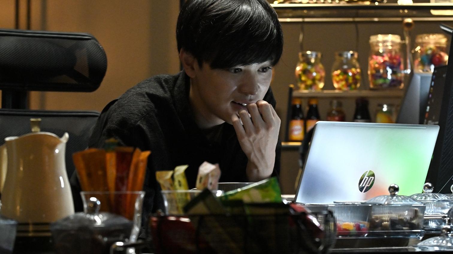 Sumaho o otoshita dake na no ni: Saishusho Final Hacking Game