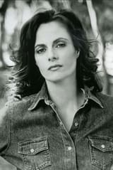 Lisa Blount