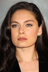 Alexa Davalos