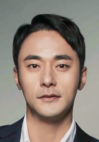 Yoon Joo Man