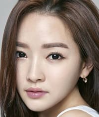 Yoon Song Ah