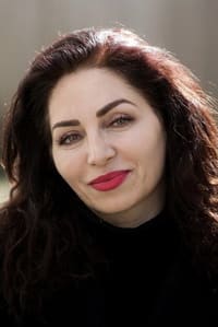 Nazmiye Oral