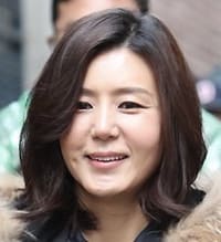 Lee Kan Hee