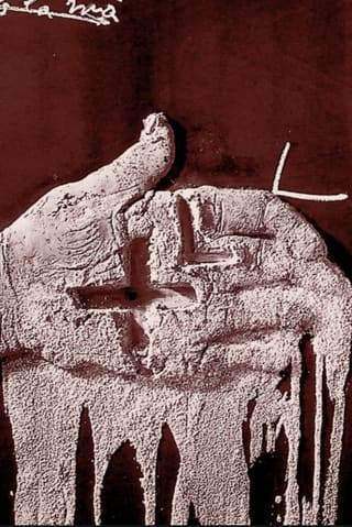 Homage to Tàpies