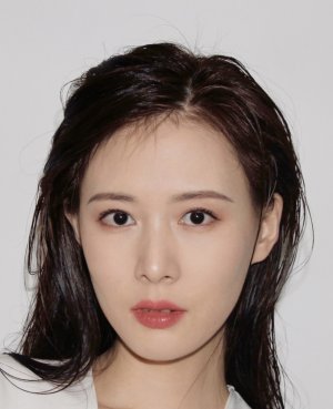 Long Yi Yi