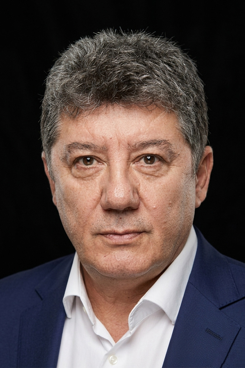 Tarık Ünlüoğlu