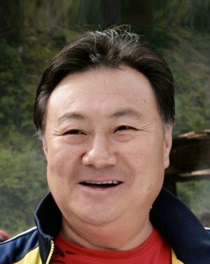 Tong Xiao Hu