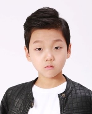 Lee Chan Yoo