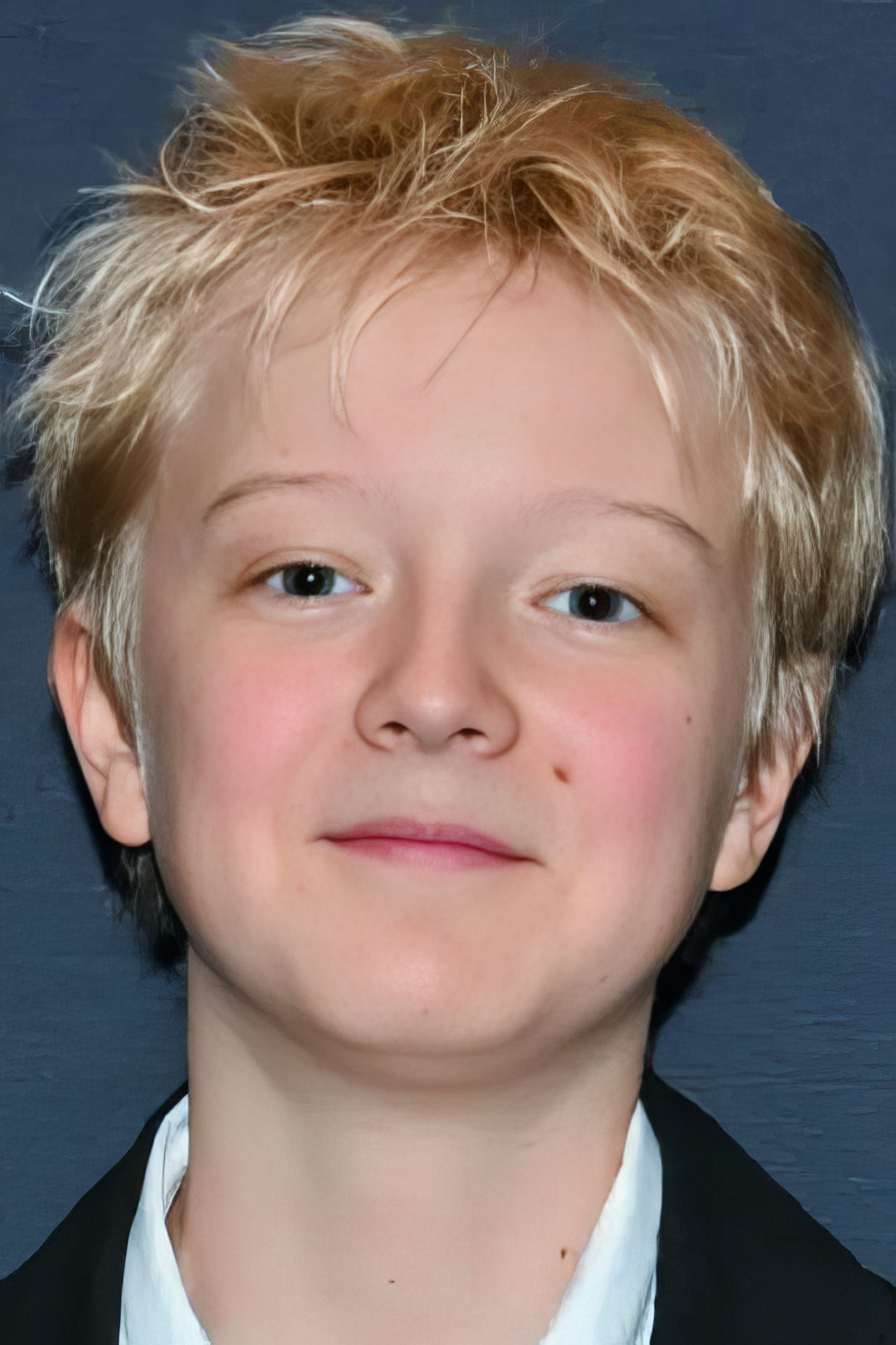 Hugo Komaro