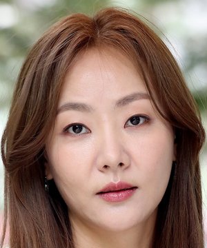 Yoon Ji Hye